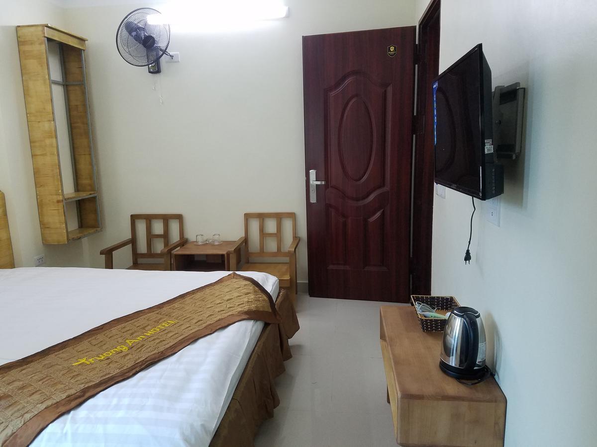 Truong An Hostel Viet Tri Luaran gambar